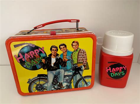 retro lunch boxes with thermos